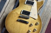 Gibson 2006 Les Paul Classic Honey Burst-4.jpg